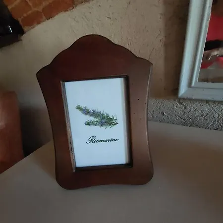 Istanti - Rosmarino Apartmán *