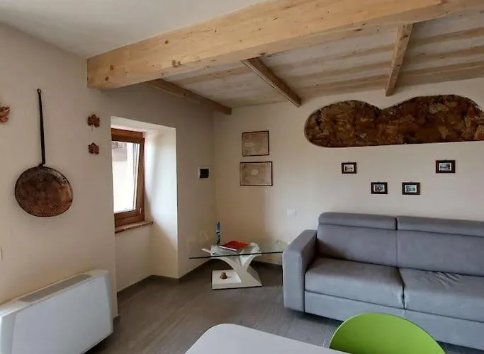 Istanti - Rosmarino 公寓 科斯蒂廖莱萨卢佐